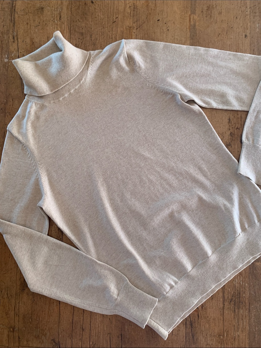 Banana Republic Womens Turtleneck Sweater in Light Beige